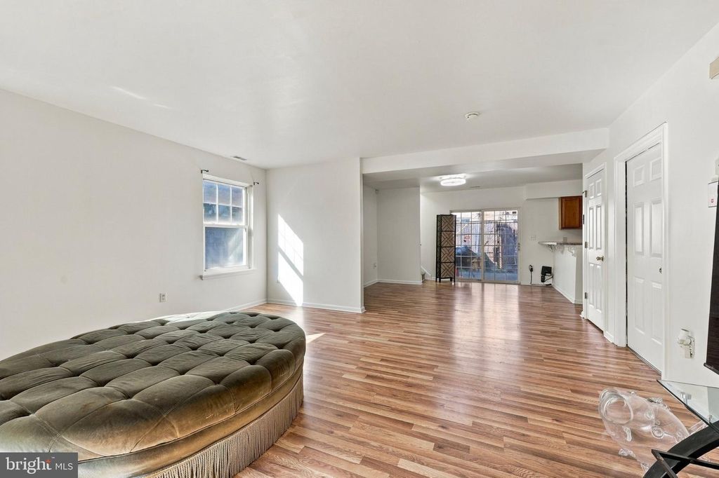 2349 CROSS ST, PHILADELPHIA, PA 19146 — photo 4