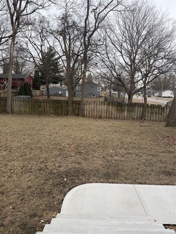 4801 Walnut Drive, Pleasant Hill, IA 50327