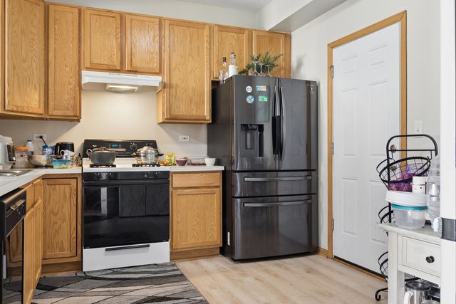 2316 Reflections Drive 2316, Aurora, IL 60502