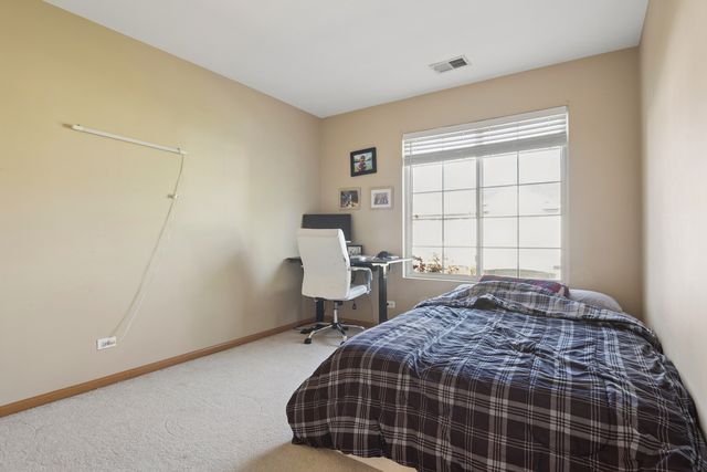2316 Reflections Drive 2316, Aurora, IL 60502
