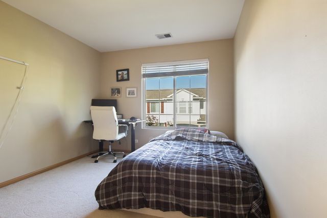 2316 Reflections Drive 2316, Aurora, IL 60502