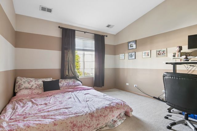 2316 Reflections Drive 2316, Aurora, IL 60502