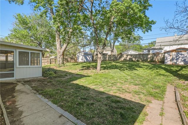 3137 S 9th Place, Kansas City, KS 66103