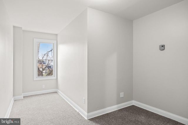 607 HIGHLAND AVE, Chester, PA 19013