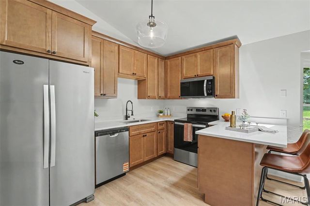 4 Marcus Drive, St Peters, MO 63376