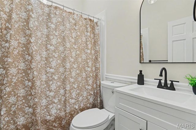 4 Marcus Drive, St Peters, MO 63376