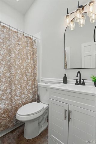 4 Marcus Drive, St Peters, MO 63376