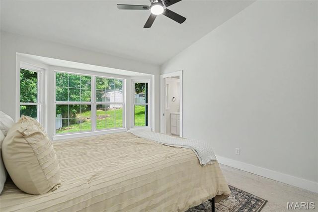 4 Marcus Drive, St Peters, MO 63376