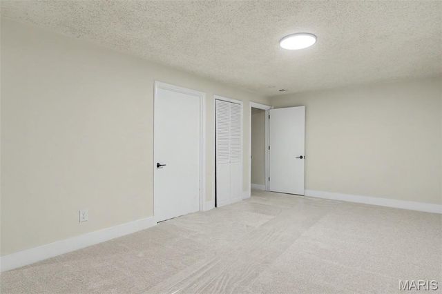 4 Marcus Drive, St Peters, MO 63376