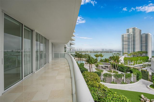 450 Alton Road 906, Miami Beach, FL 33139