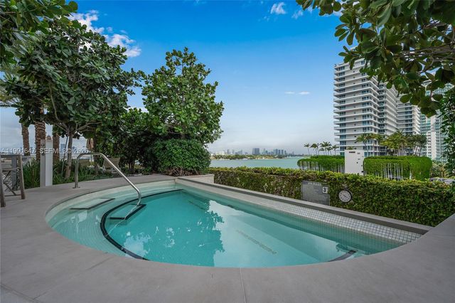 450 Alton Road 906, Miami Beach, FL 33139