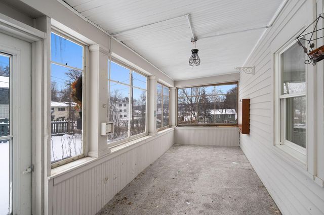 321 Myrtle Street W, Stillwater, MN 55082