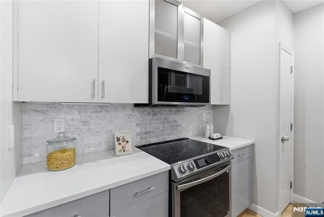 26 Ave At Port Imperial 417, West New York, NJ 07093