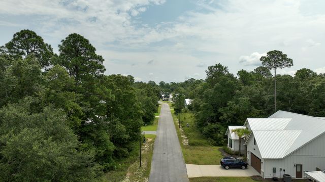 Lot 23 Hibernate Way, Freeport, FL 32439