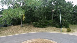 14170 W 49th Street, Shawnee, KS 66216