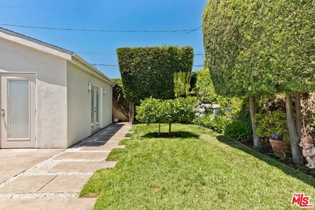 453 N Alfred Street, Los Angeles, CA 90048