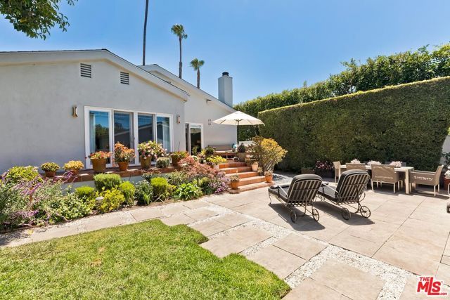 453 N Alfred Street, Los Angeles, CA 90048