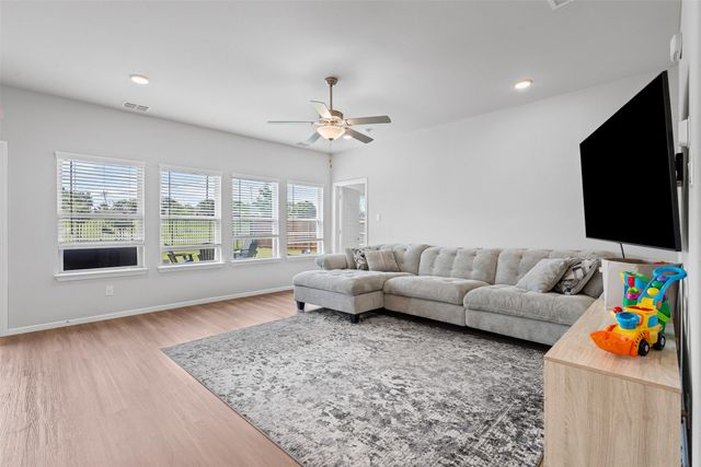 1206 Fox Chase Drive, Mansfield, TX 76063