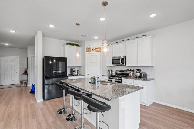 1206 Fox Chase Drive, Mansfield, TX 76063