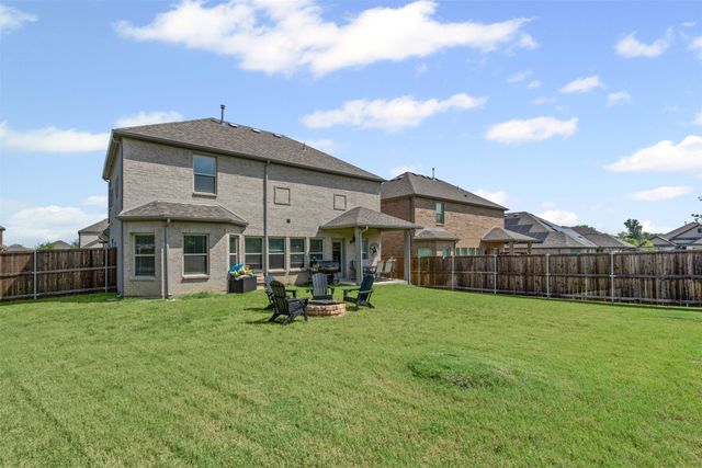 1206 Fox Chase Drive, Mansfield, TX 76063