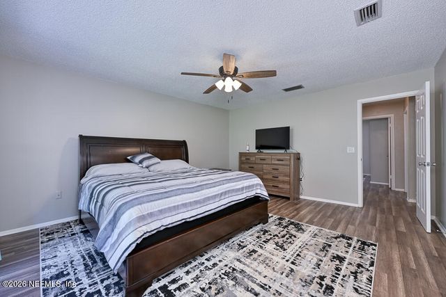 319 GREENCASTLE Road 58, Jacksonville, FL 32225