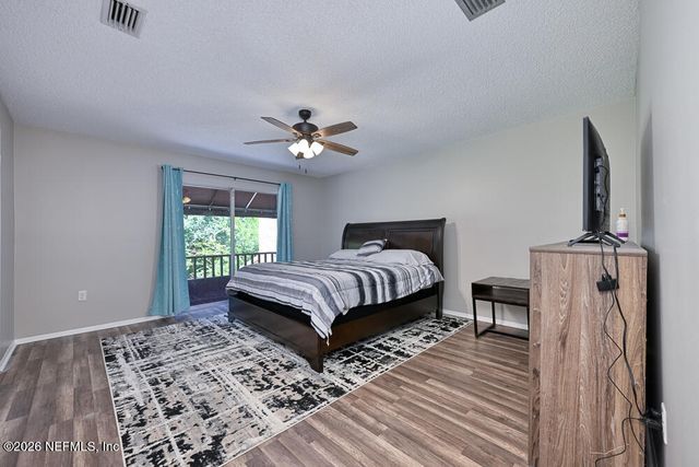 319 GREENCASTLE Road 58, Jacksonville, FL 32225