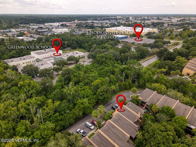 319 GREENCASTLE Road 58, Jacksonville, FL 32225