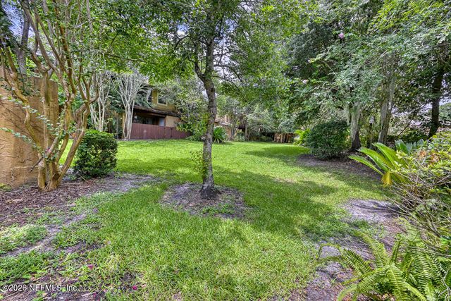 319 GREENCASTLE Road 58, Jacksonville, FL 32225