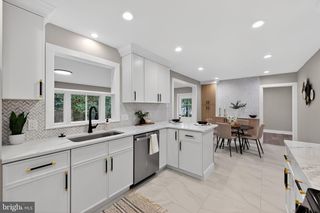 1759 TEAROSE LN, Cherry Hill, NJ 08003