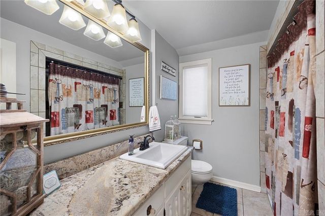 210 Hilltop Drive, Russellville, AR 72802