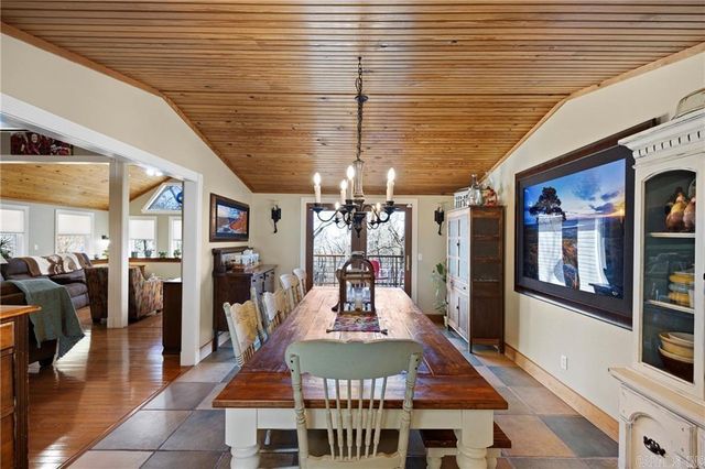 210 Hilltop Drive, Russellville, AR 72802