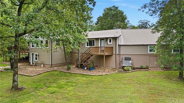 210 Hilltop Drive, Russellville, AR 72802