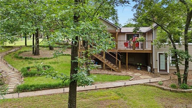210 Hilltop Drive, Russellville, AR 72802