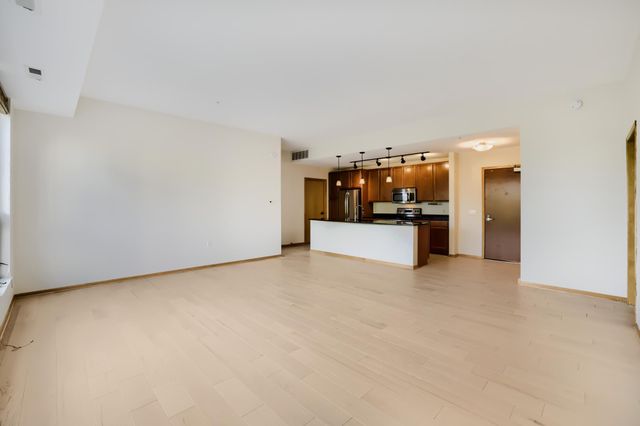 4730 Park Commons Drive 218, Saint Louis Park, MN 55416