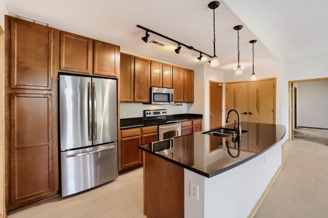 4730 Park Commons Drive 218, Saint Louis Park, MN 55416
