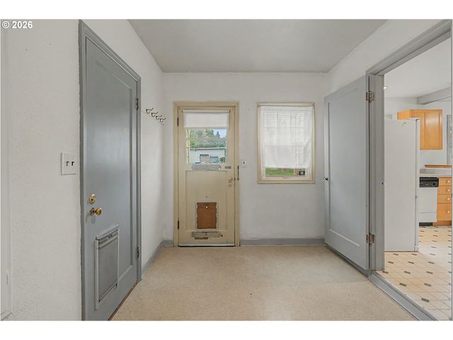 3337 Se HARRISON St, Milwaukie, OR 97222