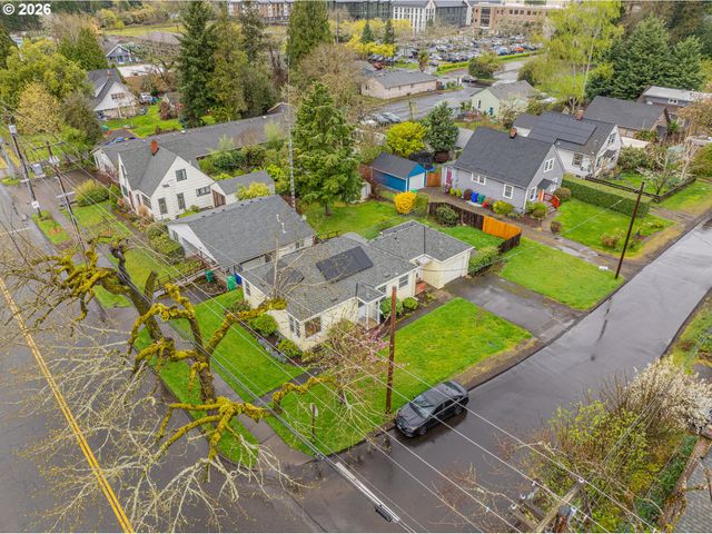 3337 Se HARRISON St, Milwaukie, OR 97222