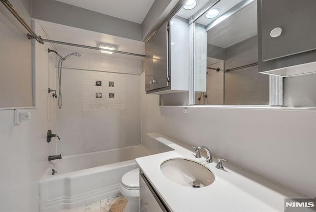 451 Central Park Drive, New Milford, NJ 07646