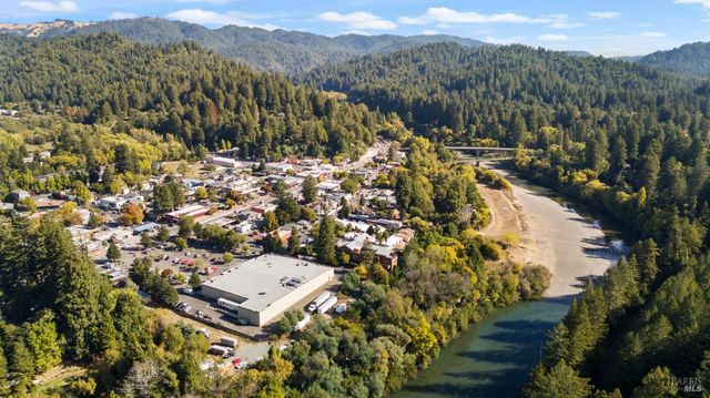 14461 Old Cazadero Rd, Guerneville, CA 95446