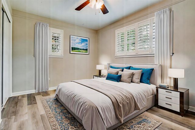 4820 Briarwood Lane, Fort Worth, TX 76103