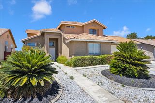 13776 Foxfire Road, Victorville, CA 92392