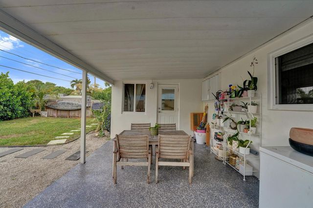 180 NW 48th Court, Oakland Park, FL 33309