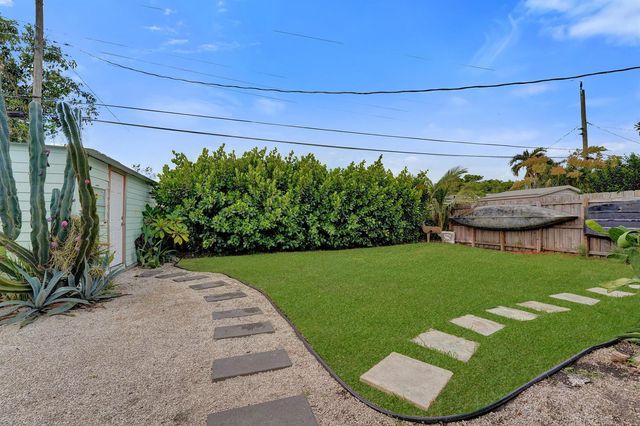 180 NW 48th Court, Oakland Park, FL 33309