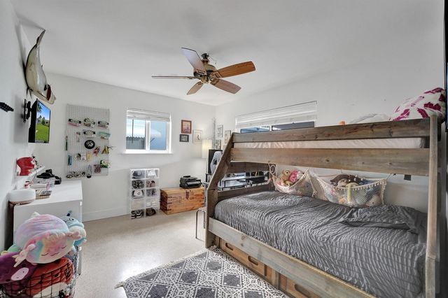 180 NW 48th Court, Oakland Park, FL 33309