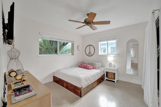 180 NW 48th Court, Oakland Park, FL 33309