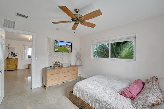 180 NW 48th Court, Oakland Park, FL 33309