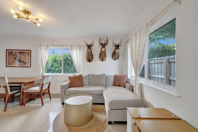 180 NW 48th Court, Oakland Park, FL 33309