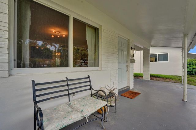 180 NW 48th Court, Oakland Park, FL 33309