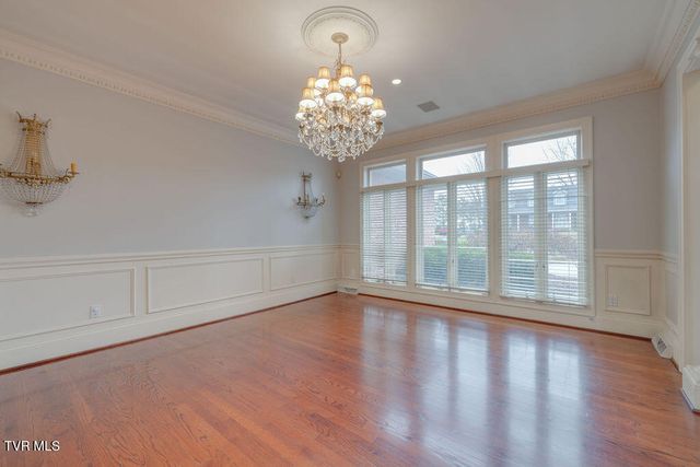 517 Douglas Drive, Johnson City, TN 37604