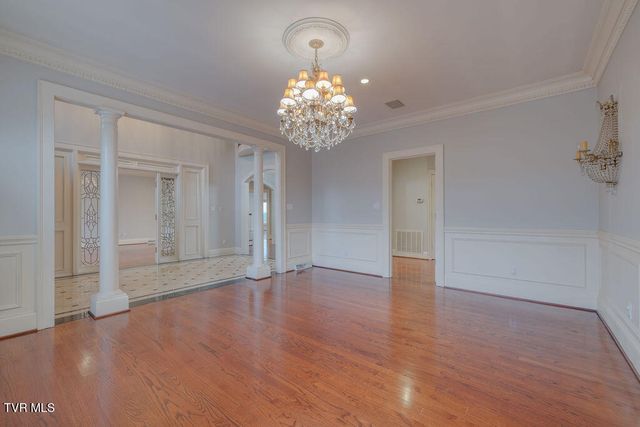 517 Douglas Drive, Johnson City, TN 37604